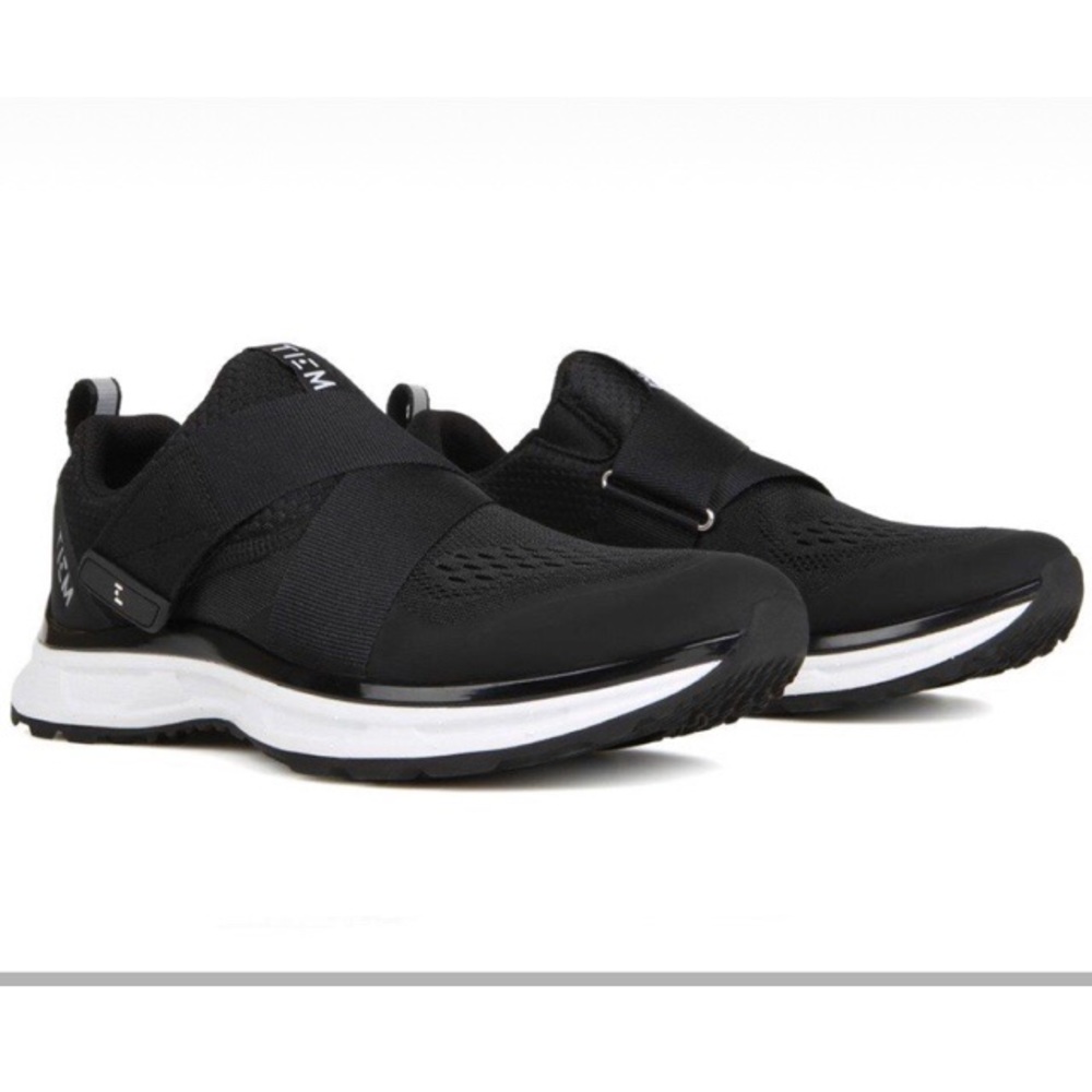 Tiem SPIN shoes with clips